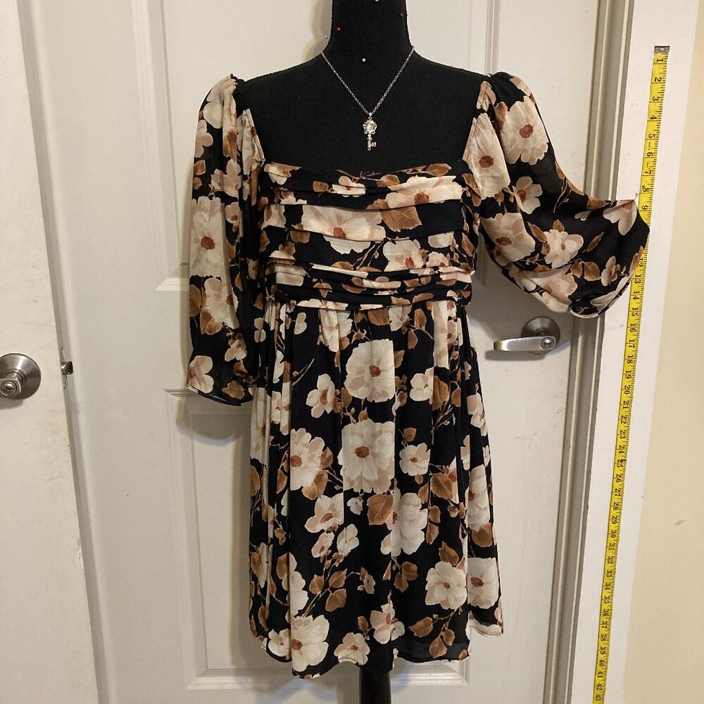 Abercrombie & Fitch Emerson Chiffon Mini Dress Black & Cream Floral